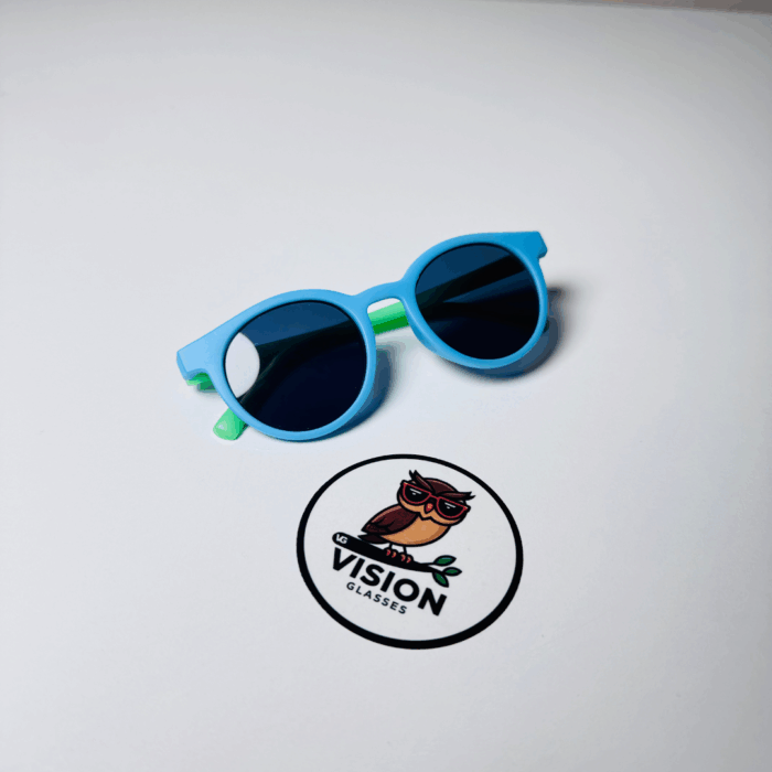 Çocuk Mavi Renkli Hafif Esnek Güneş Gözlüğü - Görsel 3